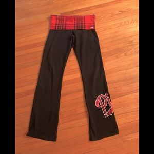PINK Victoria’s Secret Yoga Pants medium